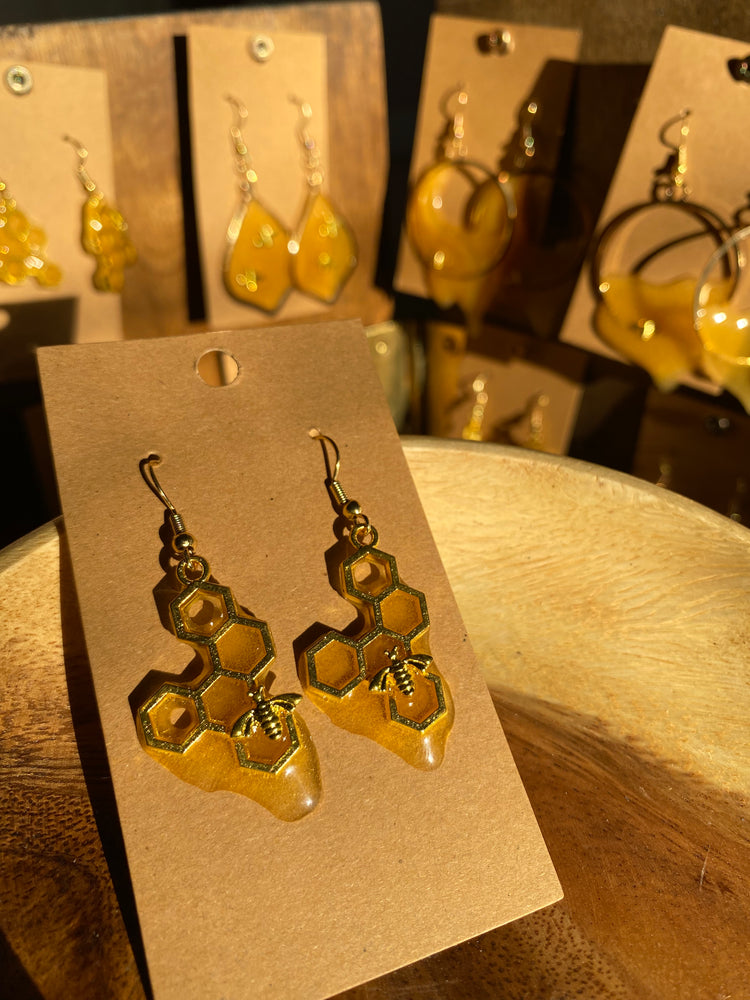 Honeycomb Earrings with Drip